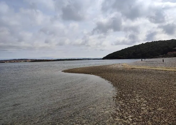 Bela ***** Apartment Pula