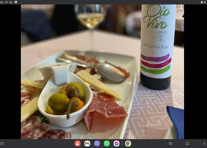 Bela ***** Apartment Pula